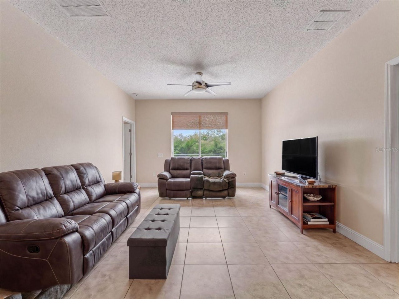 22536 Laureldale Drive , Lutz, FL 33549 Photo
