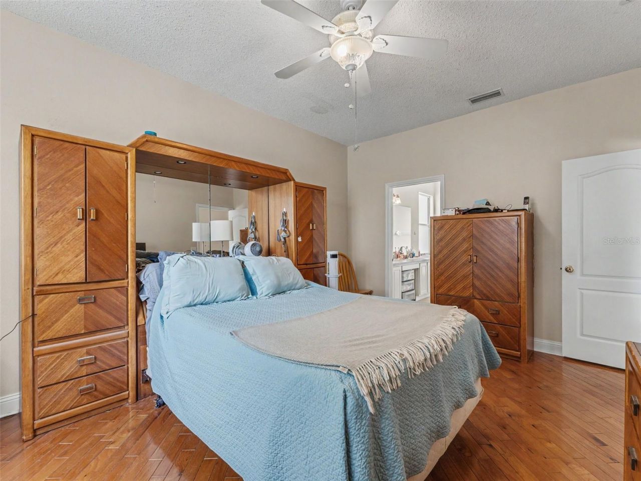 22536 Laureldale Drive , Lutz, FL 33549 Photo