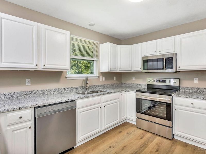 6328 Taylor, Wayne Twp, OH 45107 Photo 16