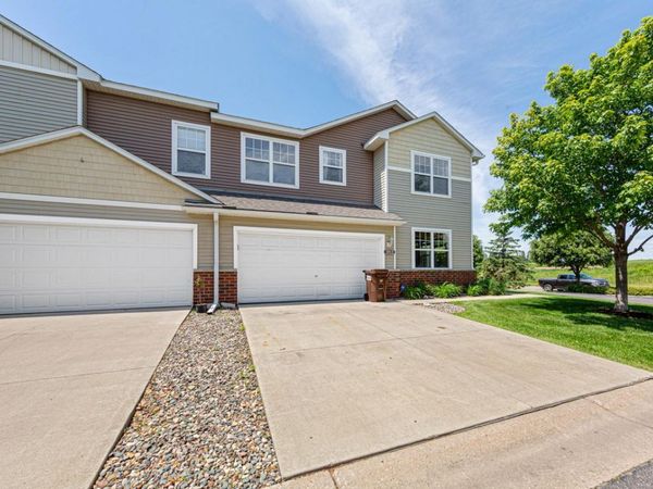 1912 Rose Way, Unit 601, Hastings, MN 55033