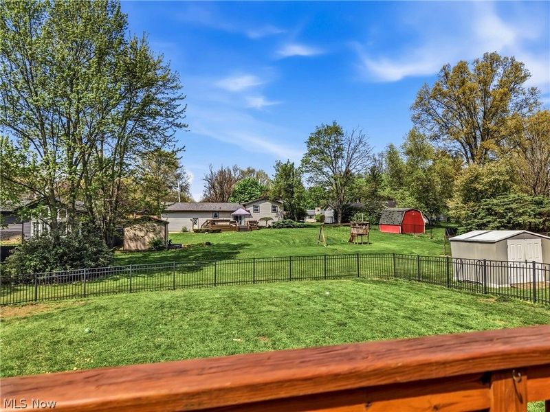5758 Logan Arms Drive , Girard, OH 44420 Photo 10
