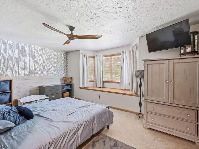5758 Logan Arms Drive , Girard, OH 44420 Photo 34