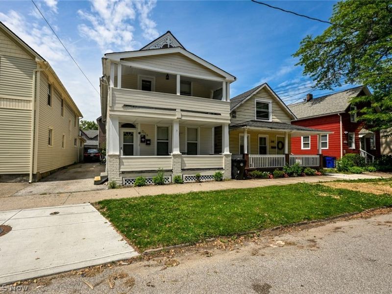 2116 W 32nd Street , Cleveland, OH 44113 Photo 1