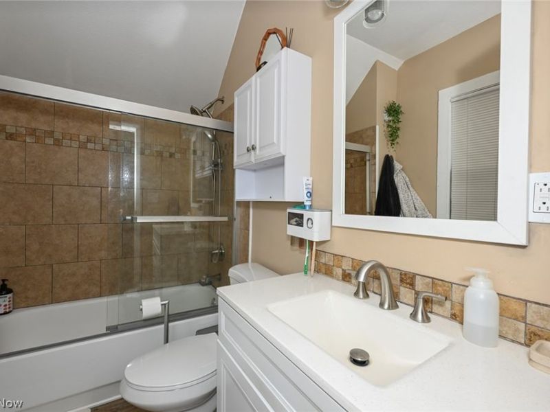 2116 W 32nd Street , Cleveland, OH 44113 Photo 14