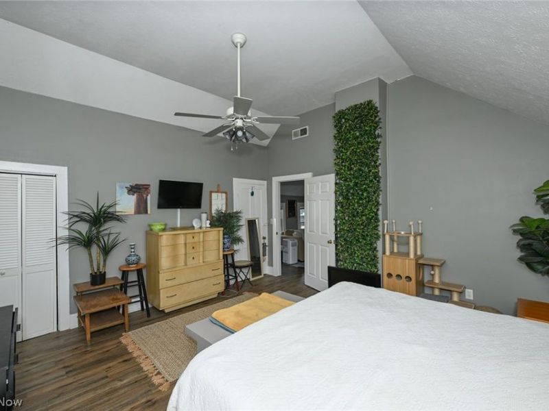 2116 W 32nd Street , Cleveland, OH 44113 Photo 19