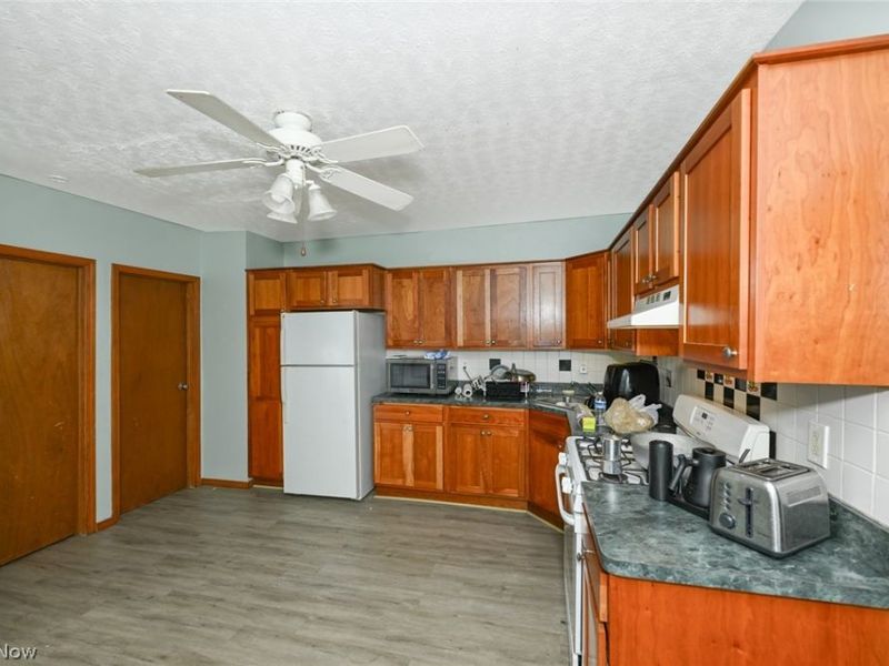 2116 W 32nd Street , Cleveland, OH 44113 Photo 30