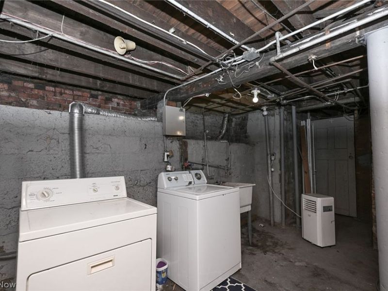 2116 W 32nd Street , Cleveland, OH 44113 Photo 40