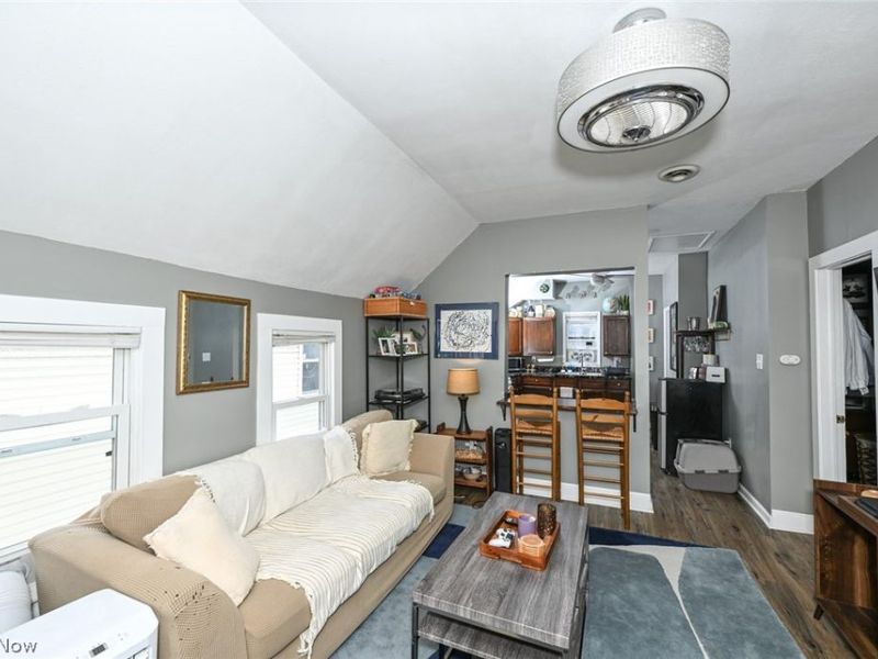 2116 W 32nd Street , Cleveland, OH 44113 Photo 5
