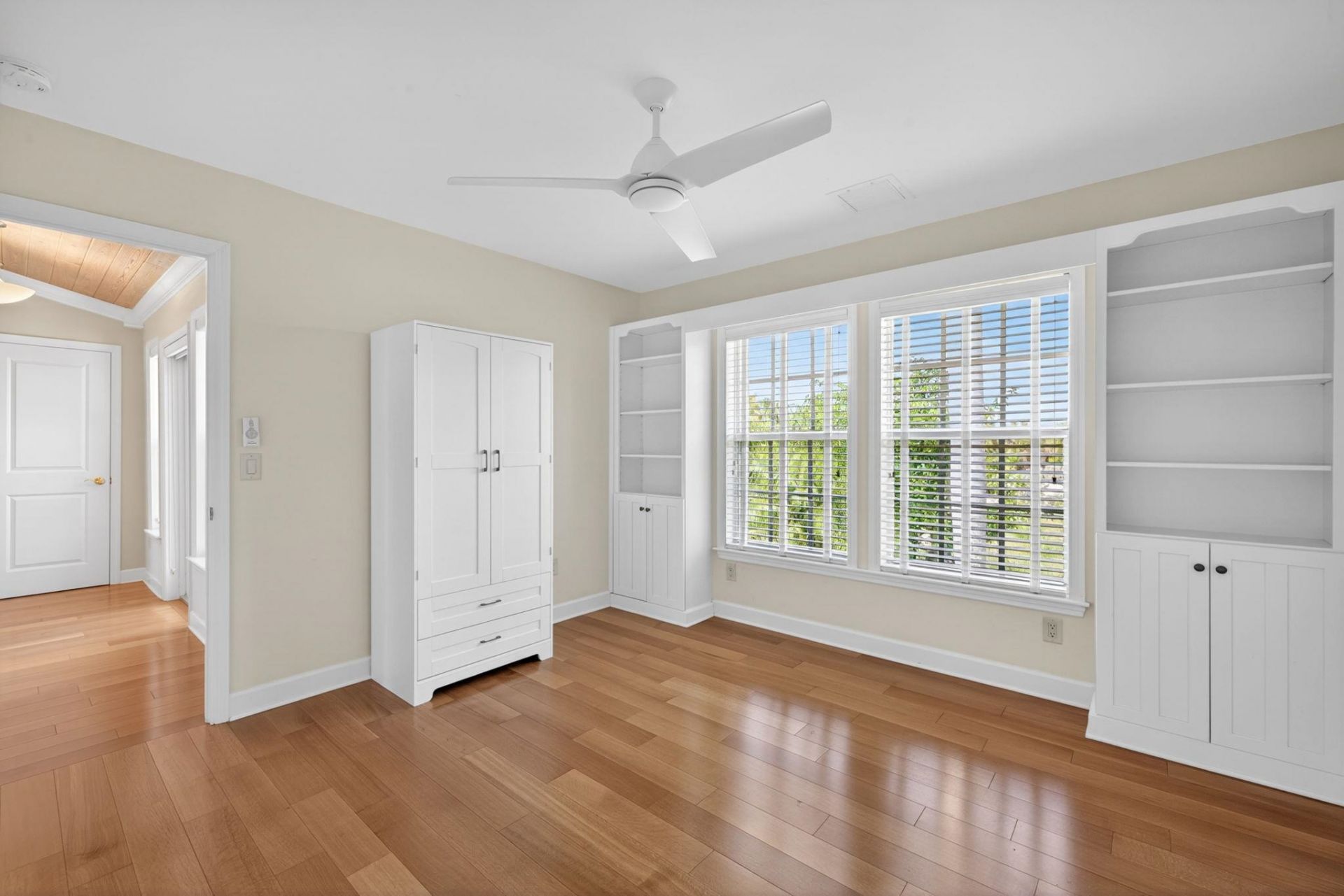 928 Pepper Tree Pl, Sanibel, FL 33957 Photo