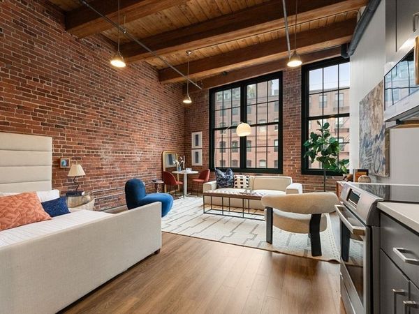 63 Melcher St., Unit 301, Boston, MA 02210