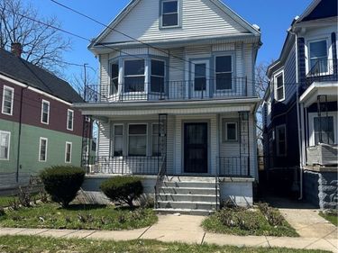 360 Fox Street , Buffalo, NY 14211