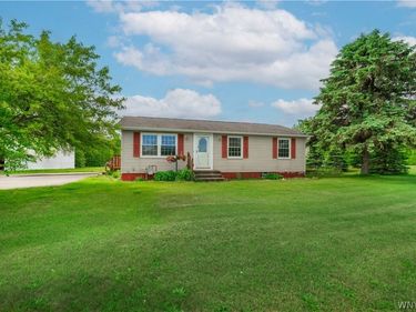 7960 Ridge Road, Gasport, NY 14067