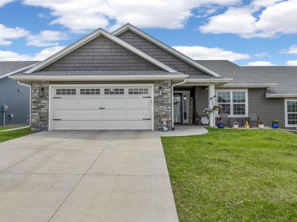 469 Chamber Drive , Anamosa, IA 52205