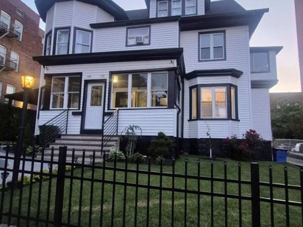 124 Park Pl, Passaic, NJ 07055