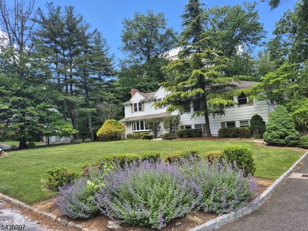 205 Long Hill Dr, Millburn, NJ 07078