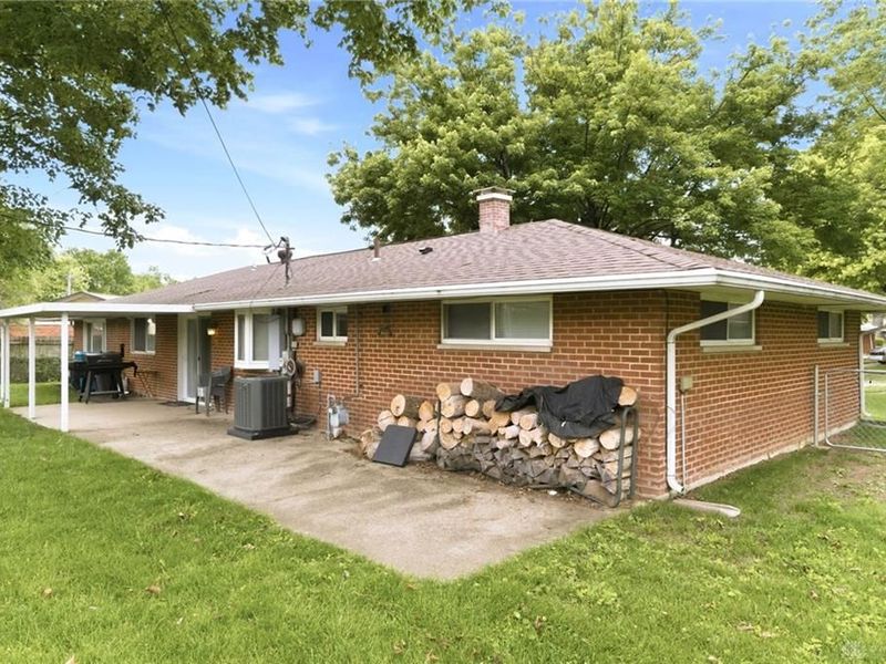 5713 Hubbard Court, Huber Heights, OH 45424 Photo 32