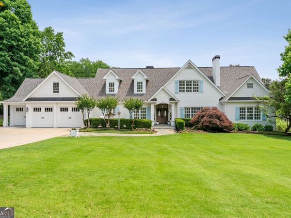 1536 Blue Ridge Drive NE, Gainesville, GA 30501
