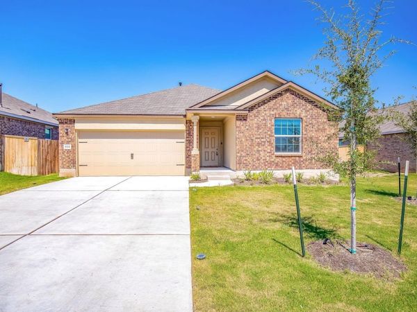 614 Milliner LOOP , Hutto, TX 78634