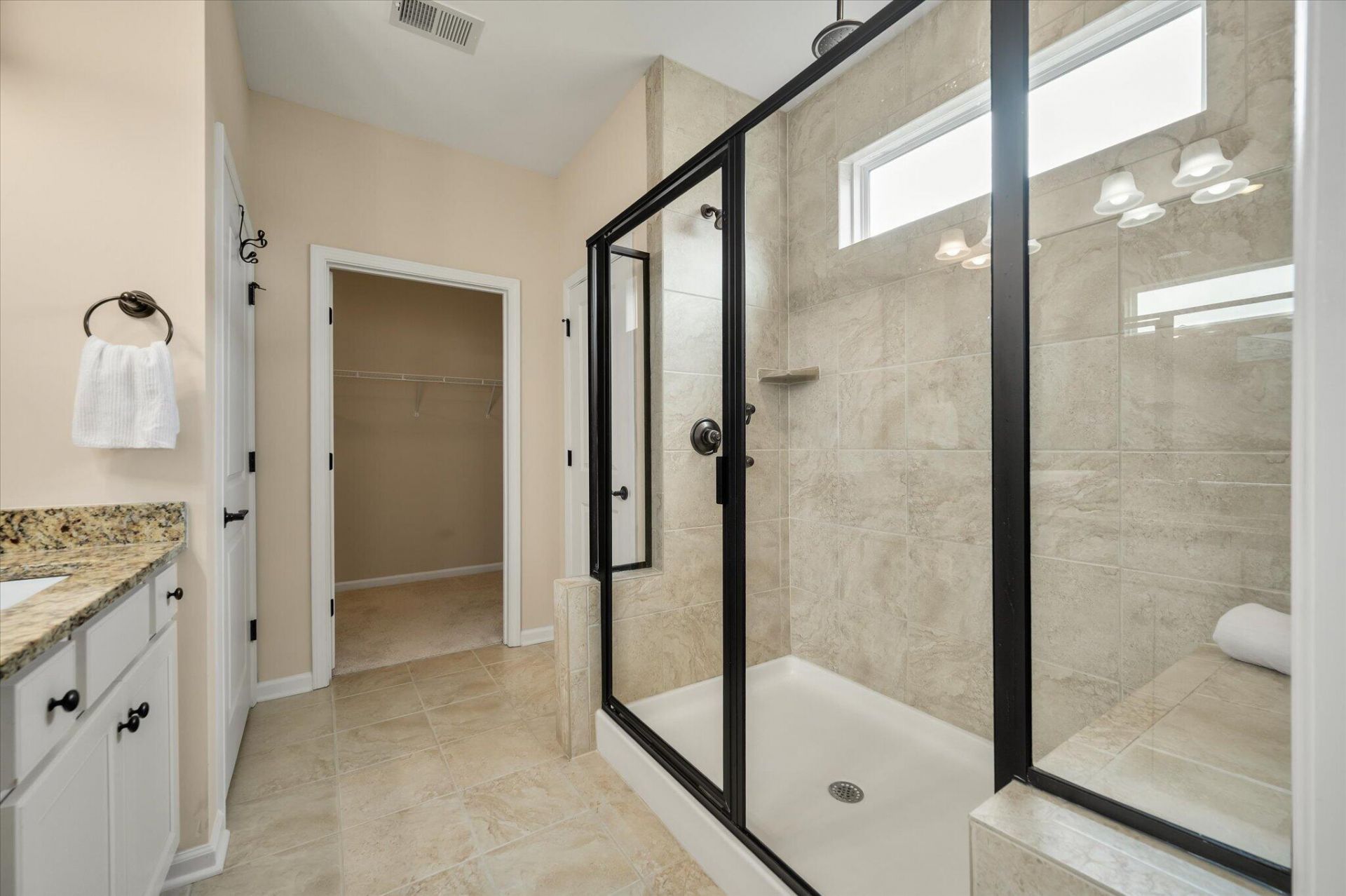 521 Tranquil Waters Way Photo 20