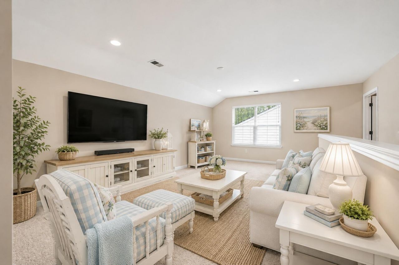 521 Tranquil Waters Way Photo 27
