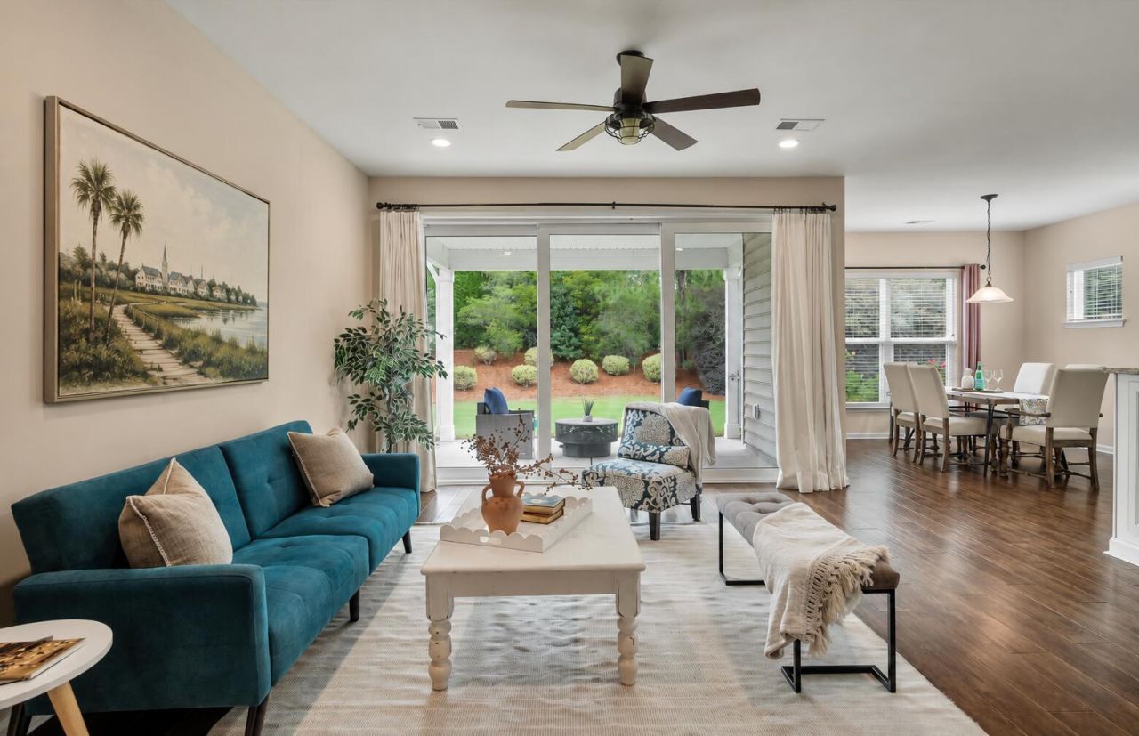 521 Tranquil Waters Way Photo 7