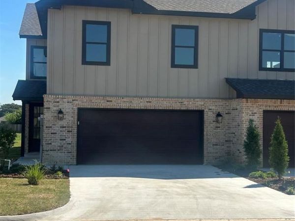 6716 NW Willow Wood Loop, Lawton, OK 73505