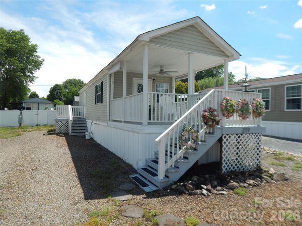 219 Pike Point , Waynesville, NC 28785