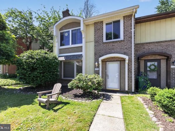 1116 BROMLEY COURT , BENSALEM, PA 19020