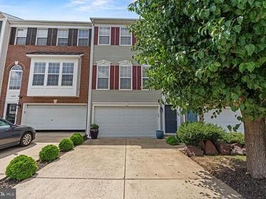 18495 SIERRA SPRINGS SQUARE , LEESBURG, VA 20176