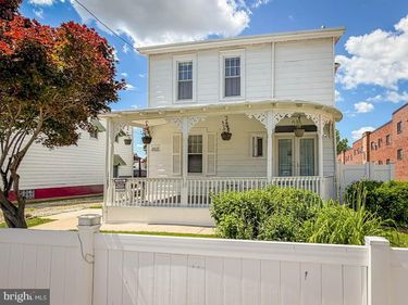 2132 GRANT AVENUE, PHILADELPHIA, PA 19115