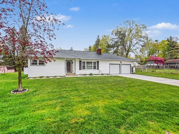 510 W Todd Avenue, Reed City, MI 49677