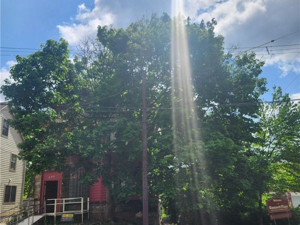 602 Mulberry St , Pittsburgh, PA 15221