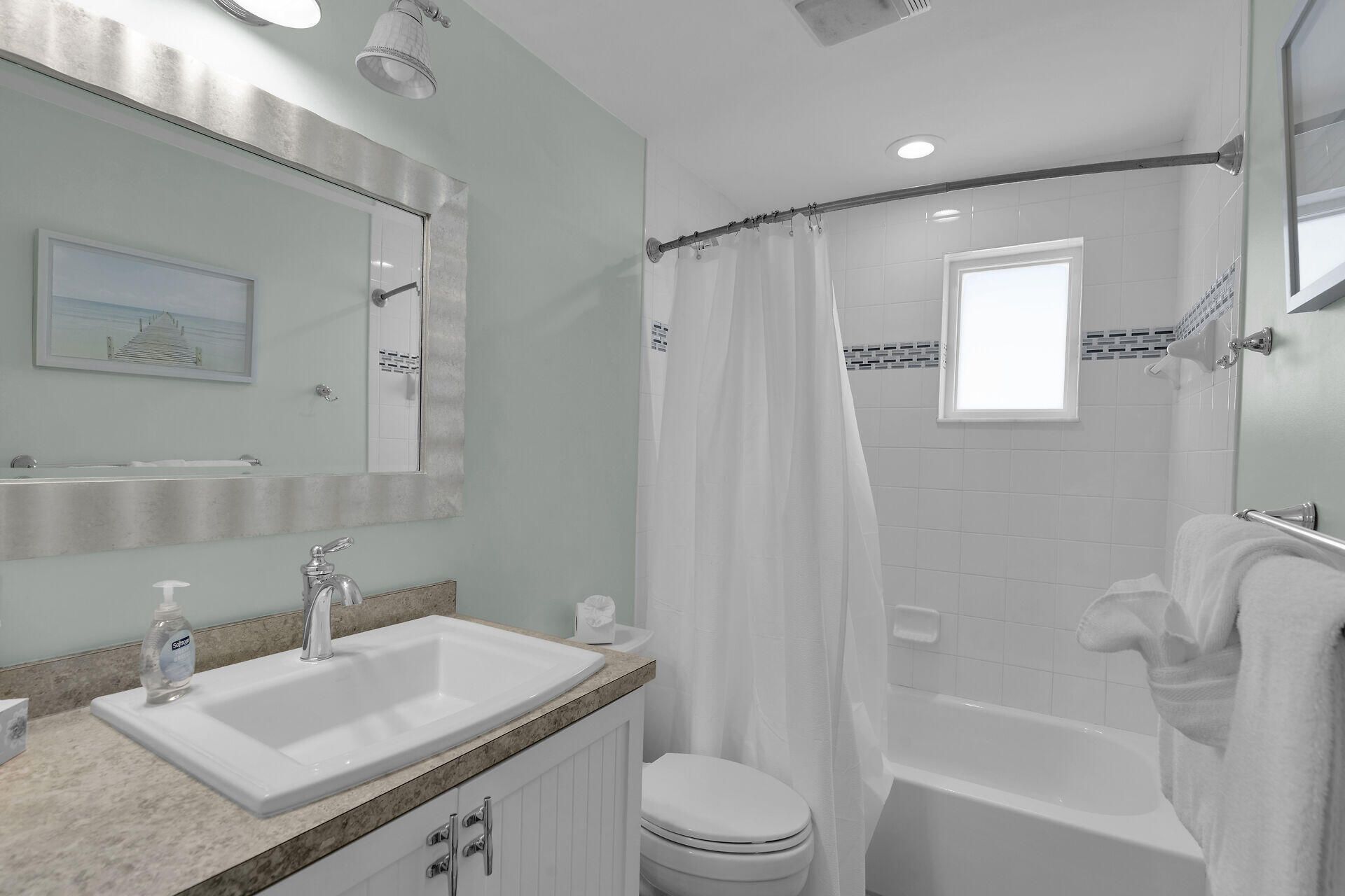 281 & 291 10th Street, Key Colony, FL 33051 Photo