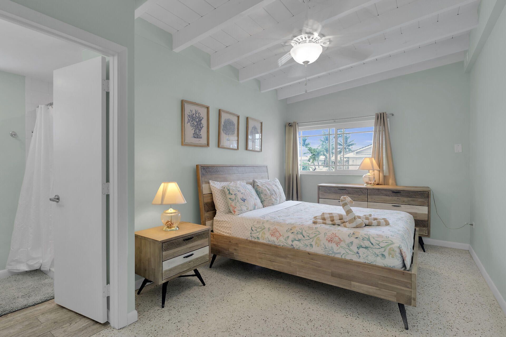 281 & 291 10th Street, Key Colony, FL 33051 Photo