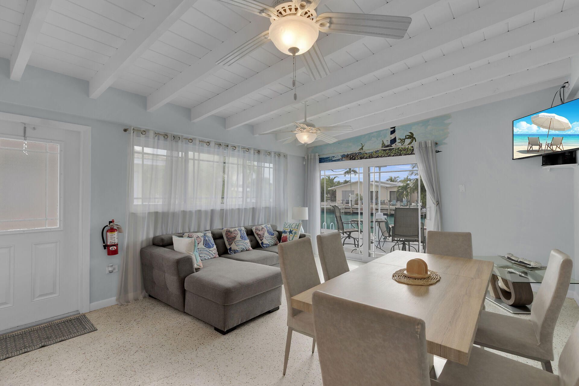 281 & 291 10th Street, Key Colony, FL 33051 Photo