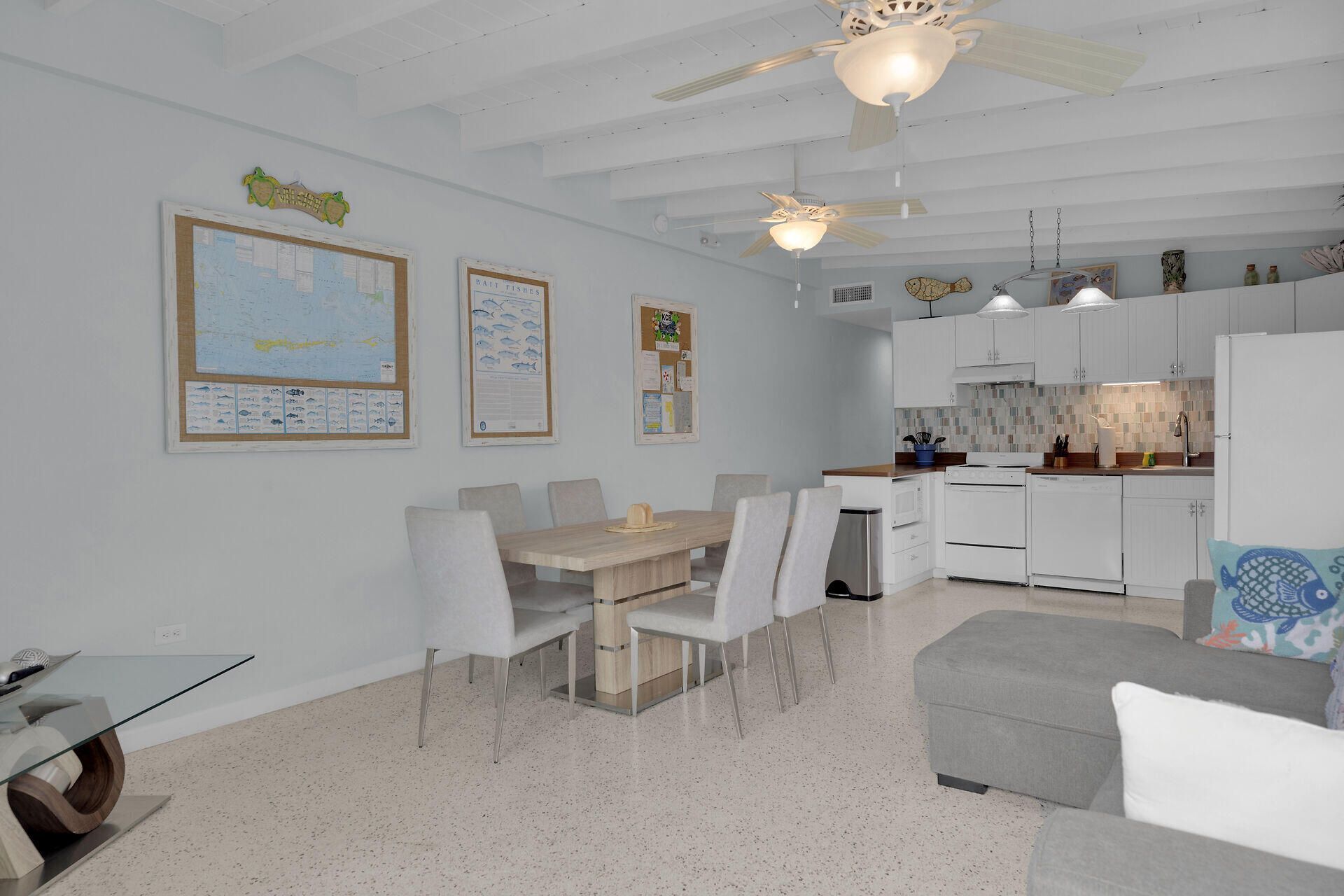 281 & 291 10th Street, Key Colony, FL 33051 Photo