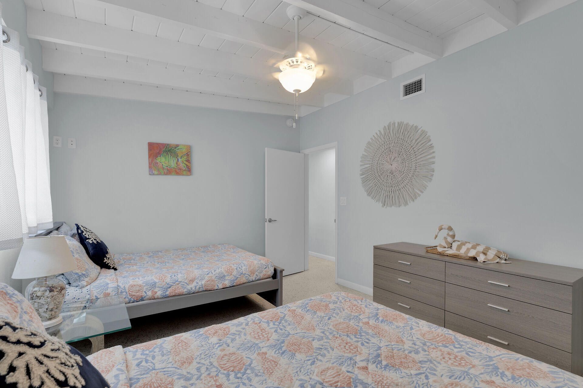 281 & 291 10th Street, Key Colony, FL 33051 Photo