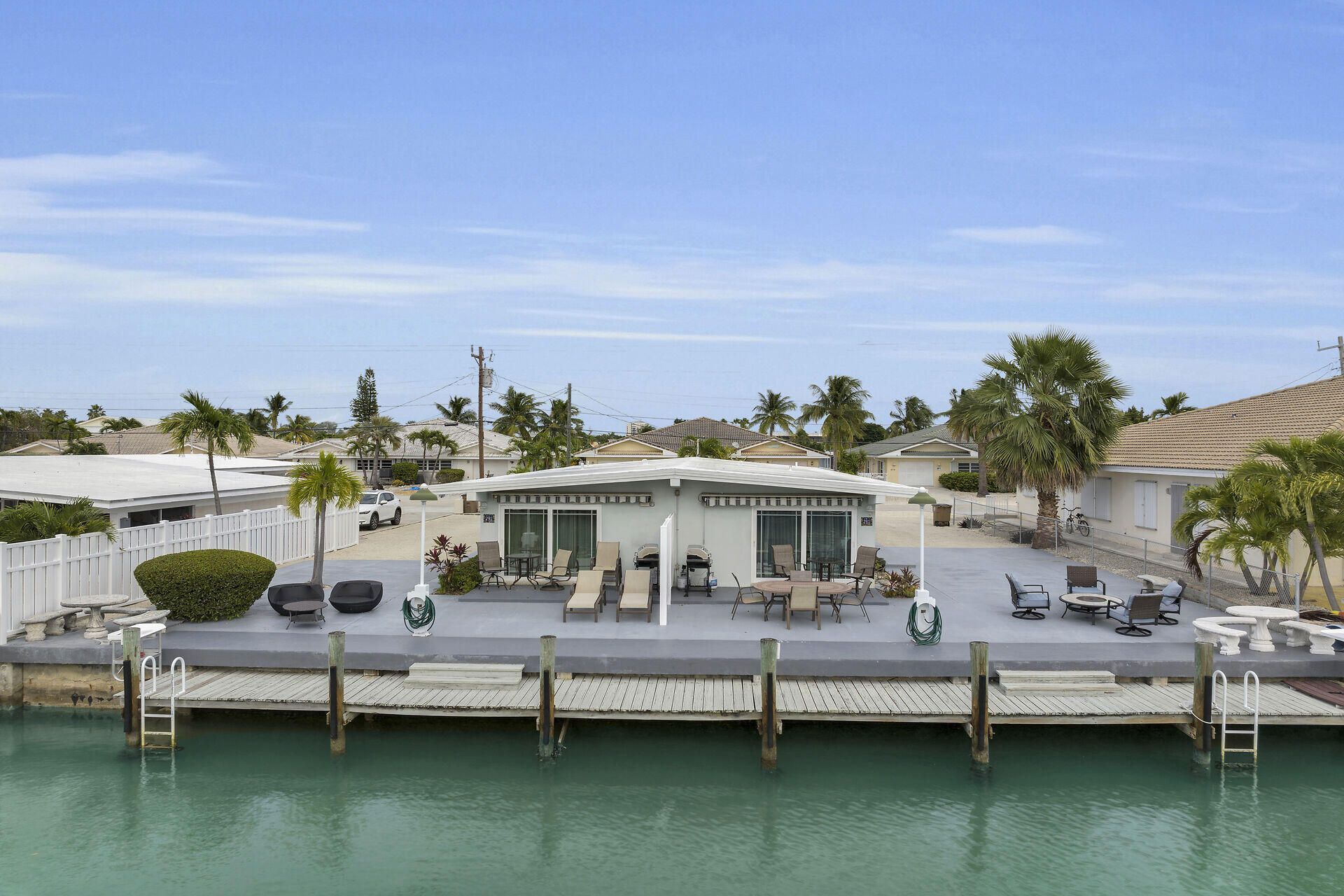 281 & 291 10th Street, Key Colony, FL 33051 Photo