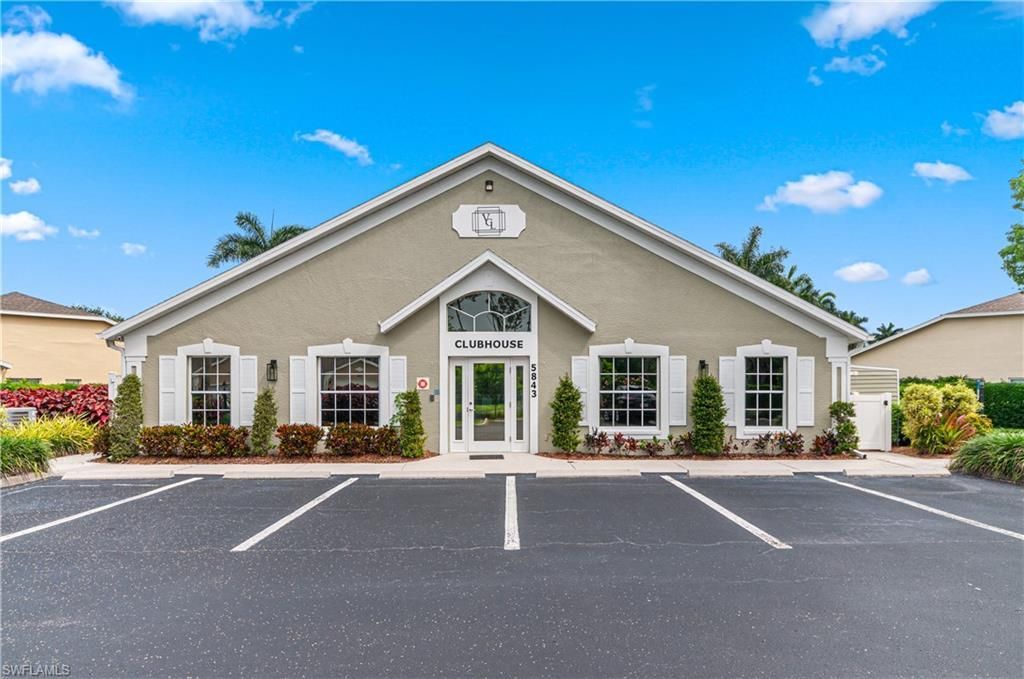 5510 Greenwood Cir, Unit 3, Naples, FL 34112 Photo