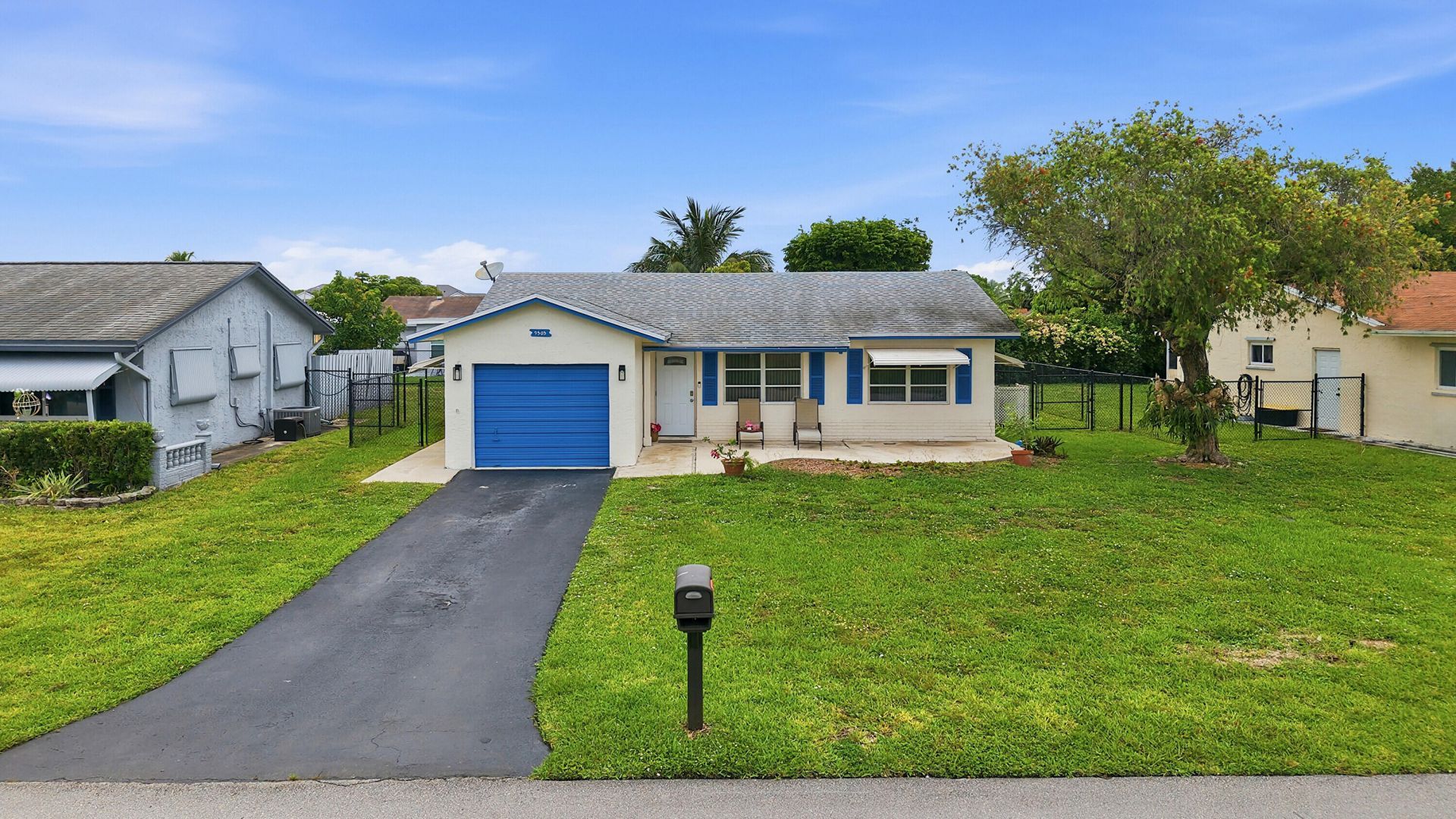 9505 NW 73rd Street, Tamarac, FL 33321 Photo