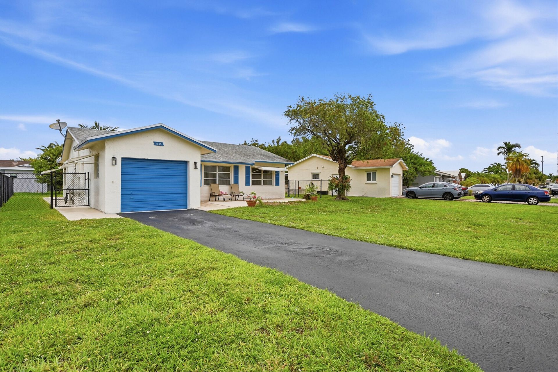 9505 NW 73rd Street, Tamarac, FL 33321 Photo