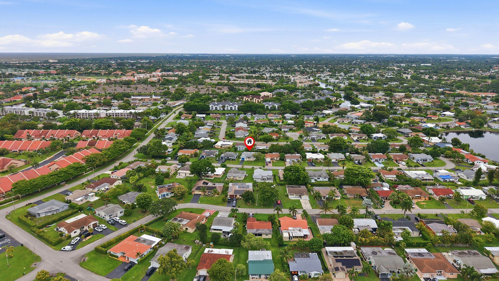 9505 NW 73rd Street, Tamarac, FL 33321 Photo