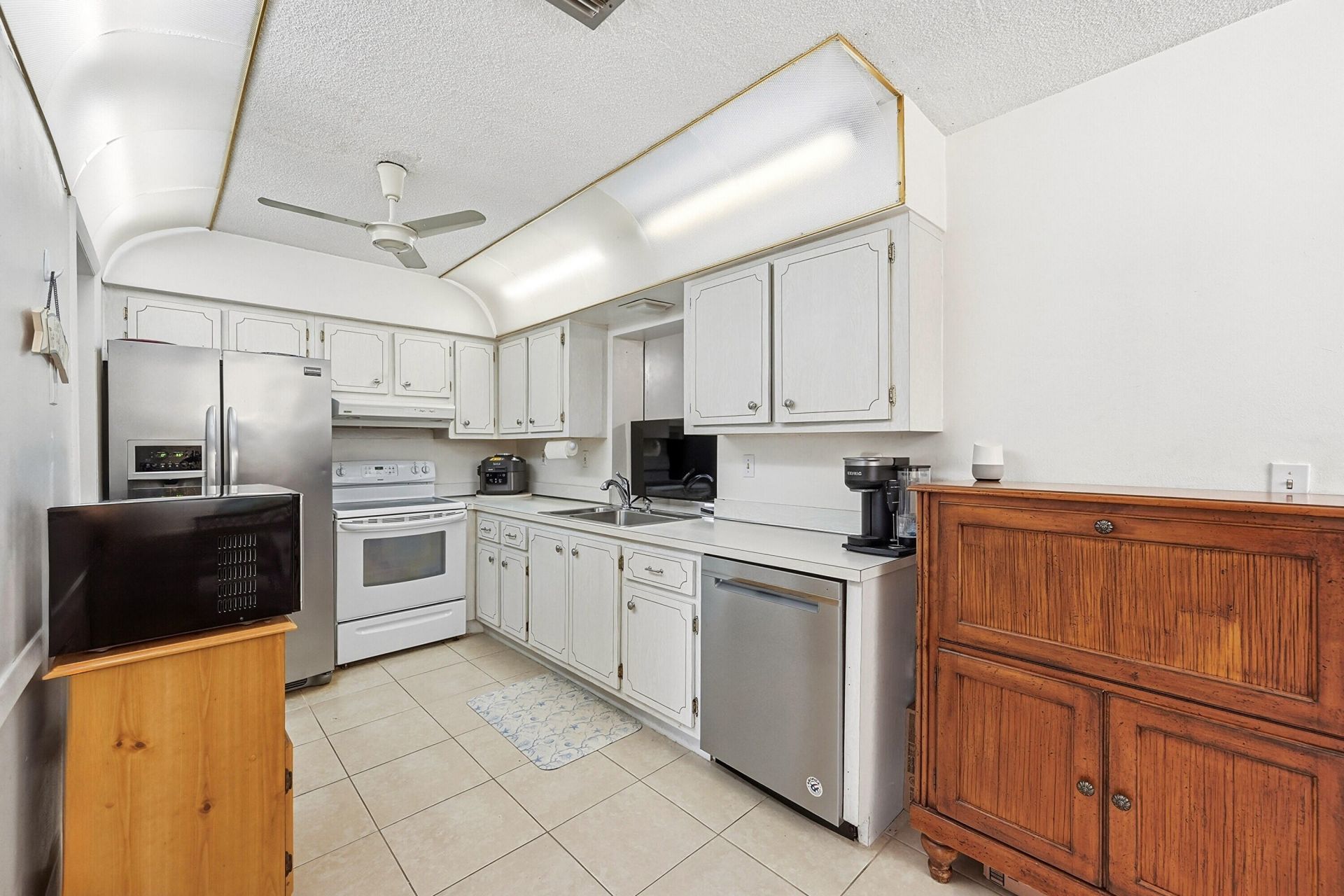 9505 NW 73rd Street, Tamarac, FL 33321 Photo