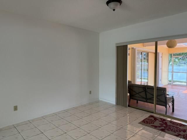 2000 NW 86th Terrace, Pembroke Pines, FL 33024 Photo