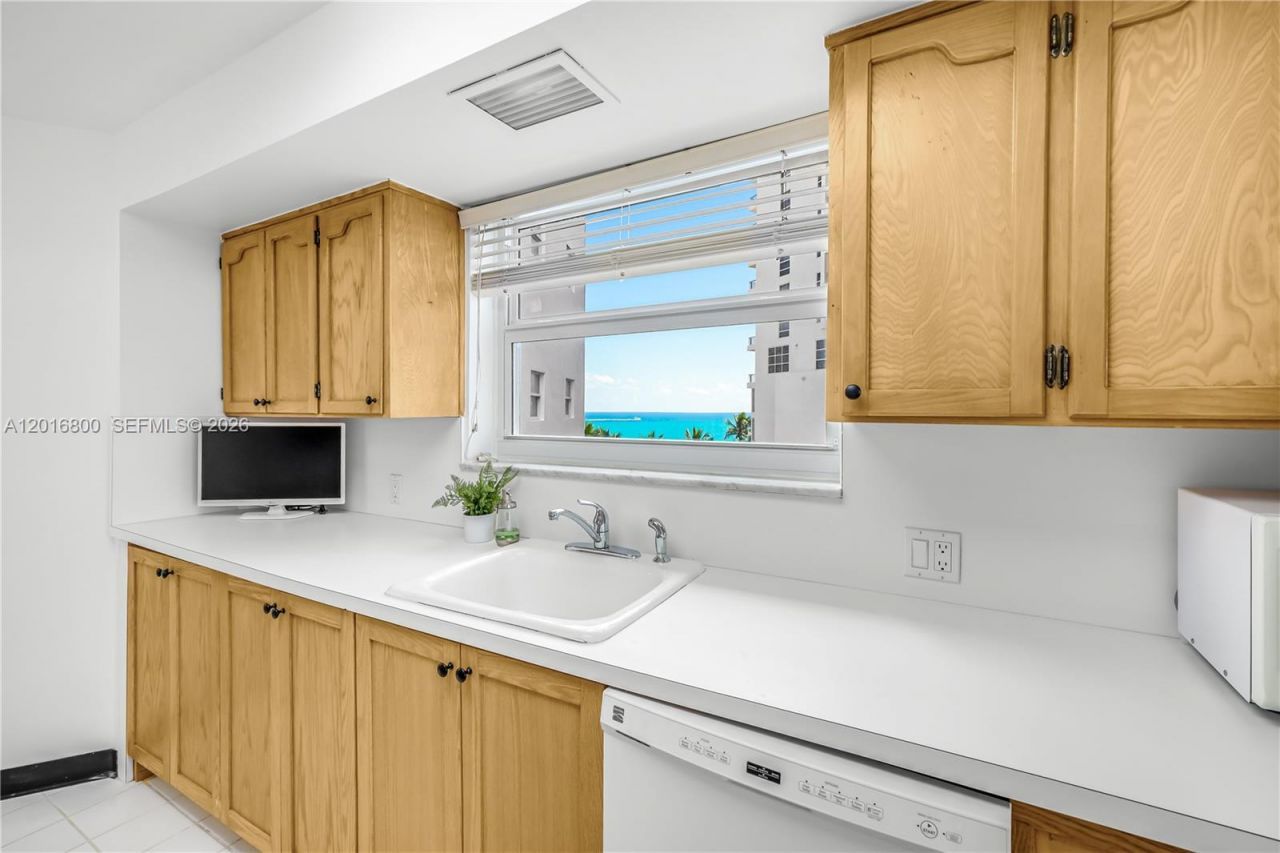 4925 Collins Ave, Unit 5F, Miami Beach, FL 33140 Photo