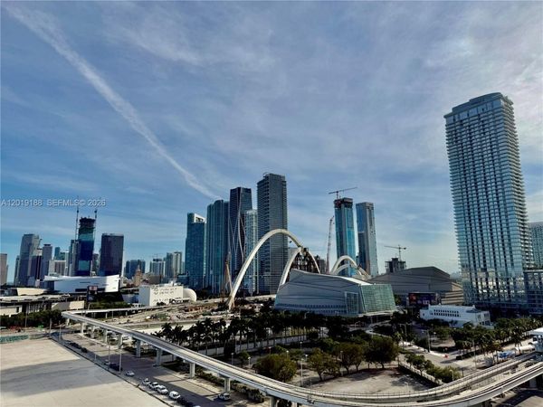 555 NE 15th St , Unit 15H, Miami, FL 33132