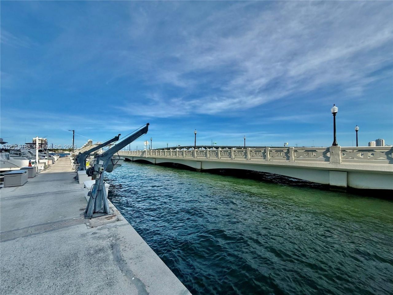 555 NE 15th St , Unit 15H, Miami, FL 33132 Photo