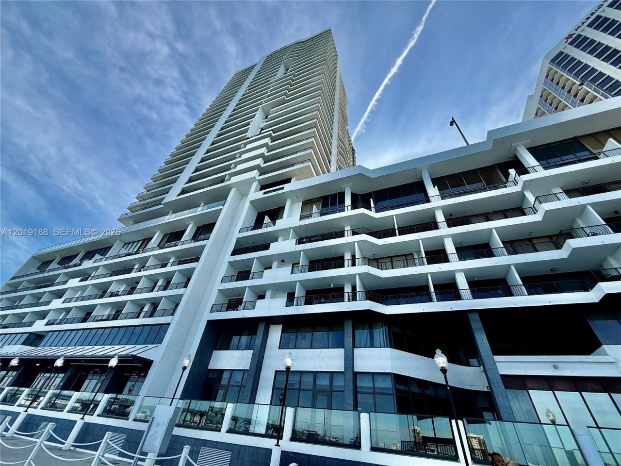 555 NE 15th St , Unit 15H, Miami, FL 33132 Photo