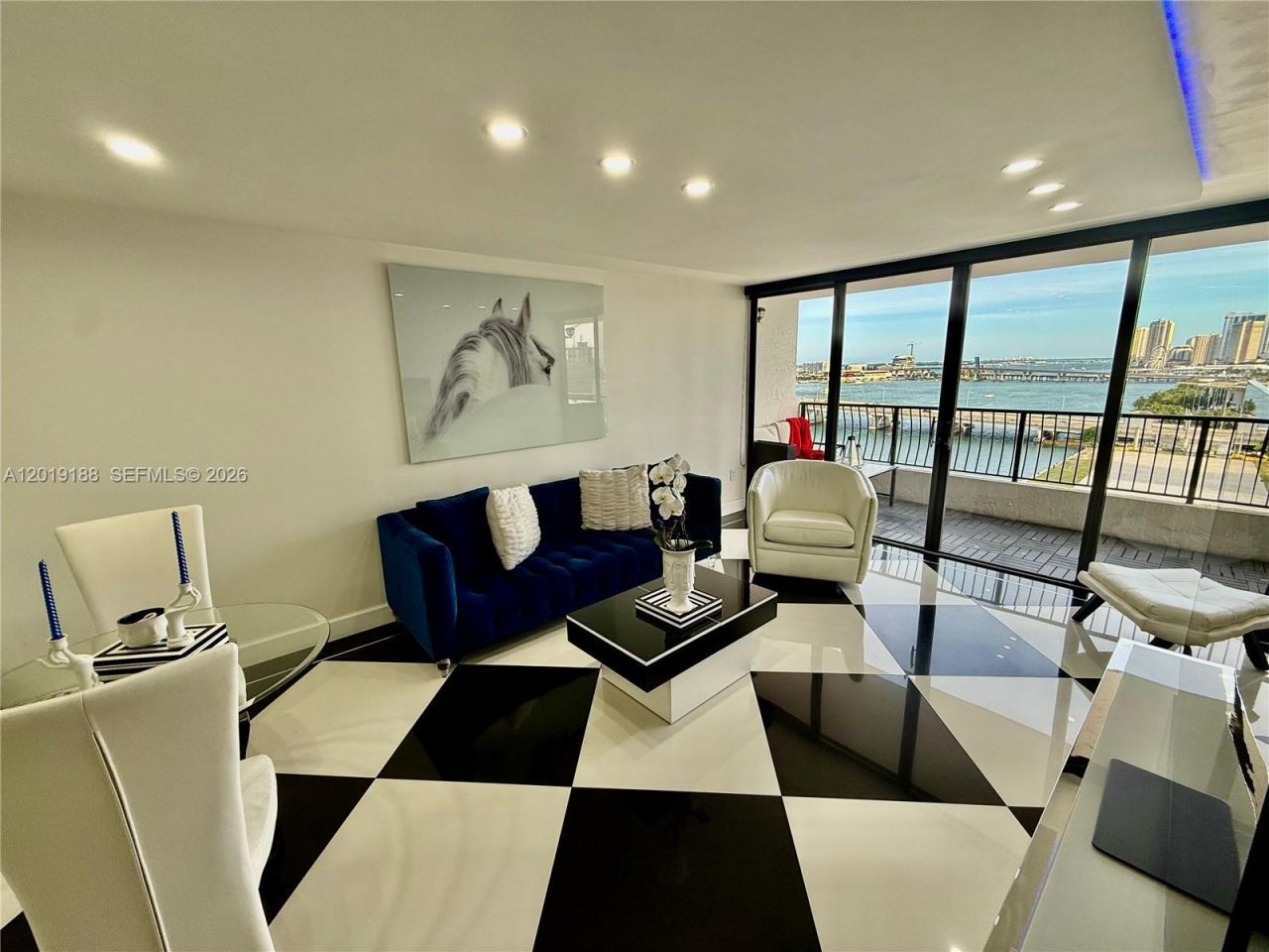 555 NE 15th St , Unit 15H, Miami, FL 33132 Photo