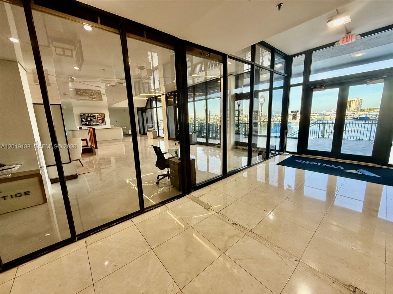 555 NE 15th St , Unit 15H, Miami, FL 33132 Photo